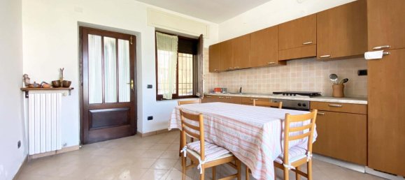 5 rooms House in Lenta, Italy No. 236891 2