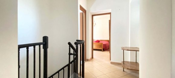 5 rooms House in Lenta, Italy No. 236891 11