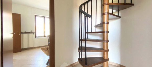 5 rooms House in Lenta, Italy No. 236891 12