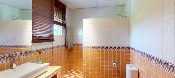 Дом с 4 спальнями в Льяно де Брухас, Испания № 154378 41