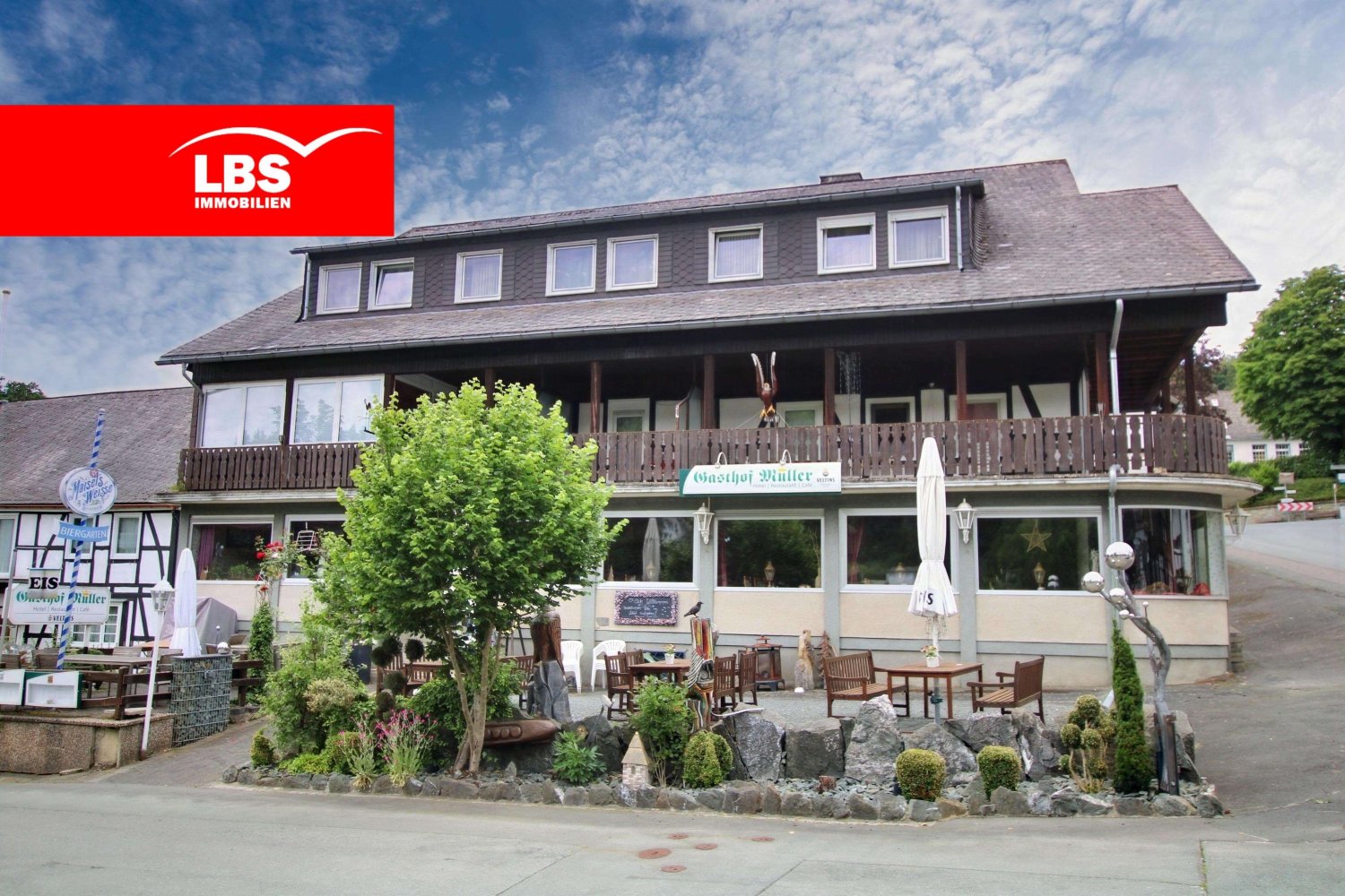 675m² Commercial property in Hochsauerlandkreis, Germany No. 35591