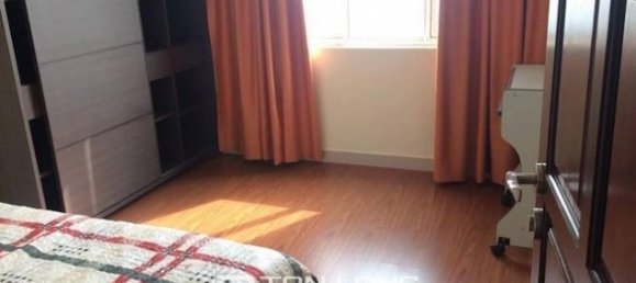 3 bedrooms Apartment in Tay Ho, Vietnam No. 1220 4