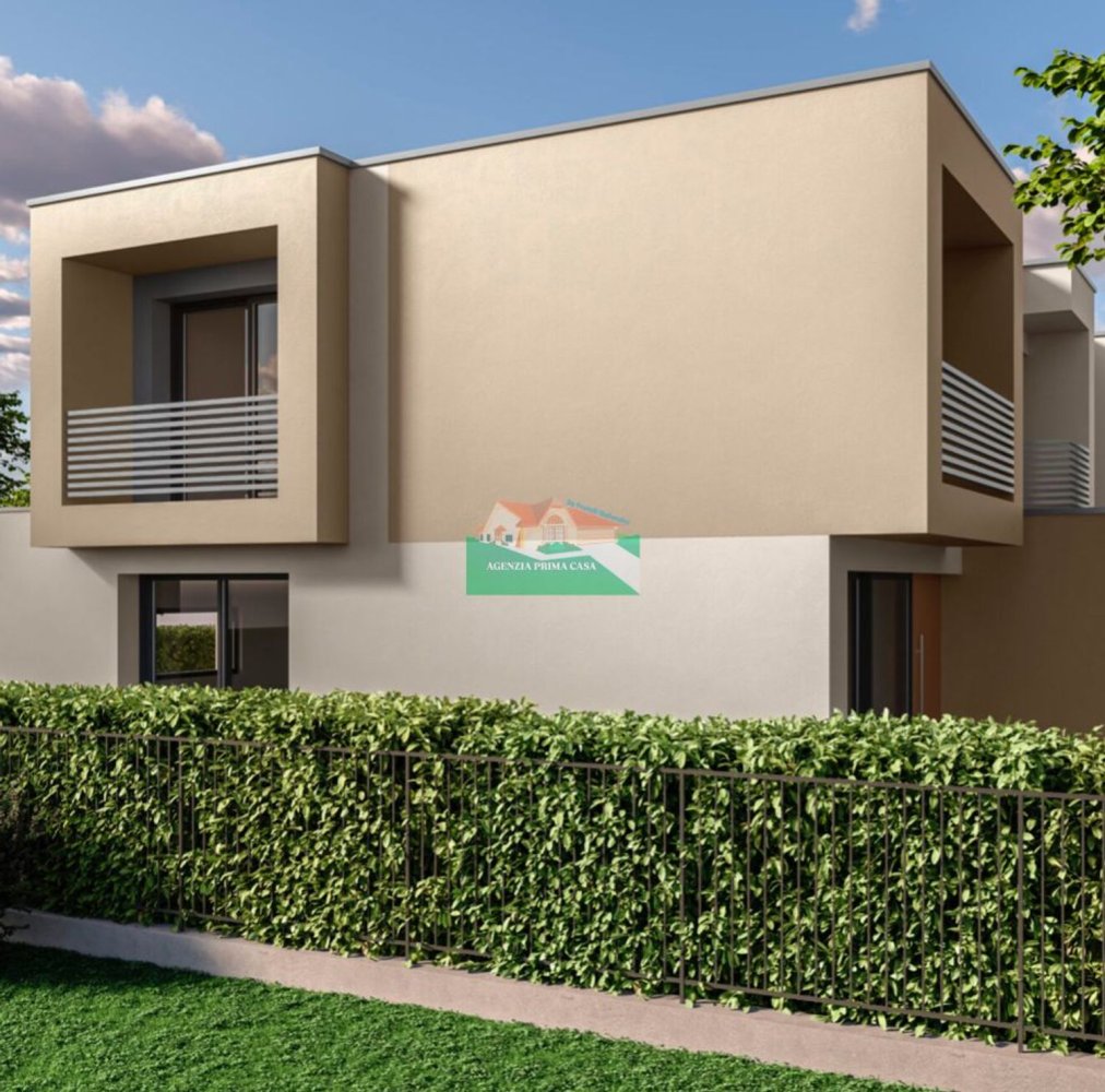 8-salle Maison à Ravenna, Italy No. 280421