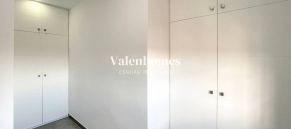 Casa de 4 dormitorios en Barcelona, Spain No. 146129 14