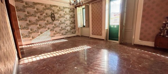 8 rooms House in Barcellona Pozzo di Gotto, Italy No. 153264 6