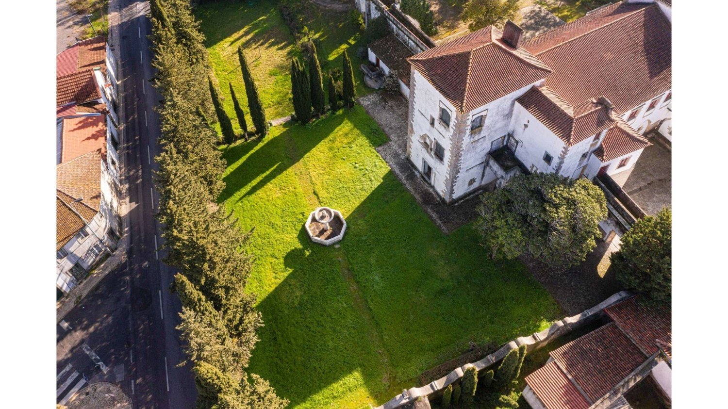 Замки и поместья с 12 спальнями в Синтра, Португалия № 109189