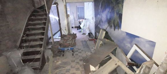 Casa de 4 dormitorios en Henin-Beaumont, France No. 221571 2