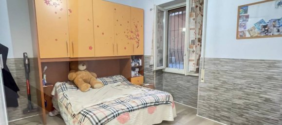 Studio in Rome, Italy No. 34088 8