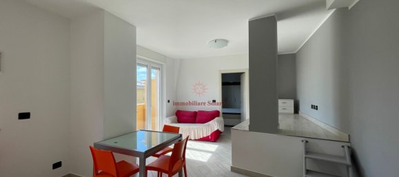 2 Schlafzimmer Wohnung in Varazze, Italy, Nr. 370808 5