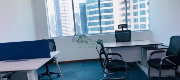 210m² Office in Business Bay, UAE No. 9560 25