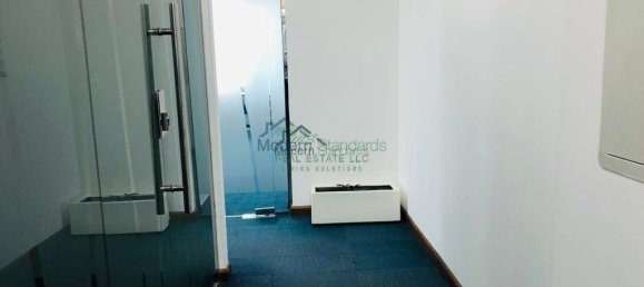 210m² Office in Business Bay, UAE No. 9560 13