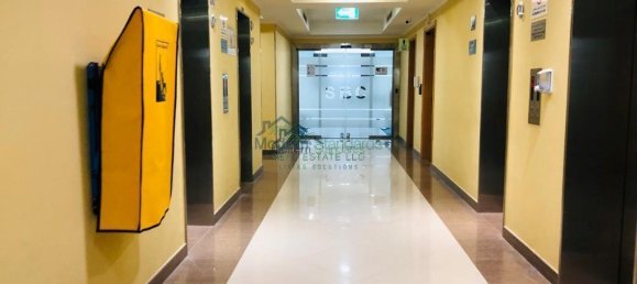 210m² Office in Business Bay, UAE No. 9560 14