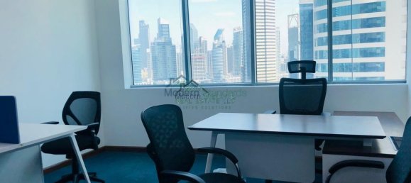 210m² Office in Business Bay, UAE No. 9560 7