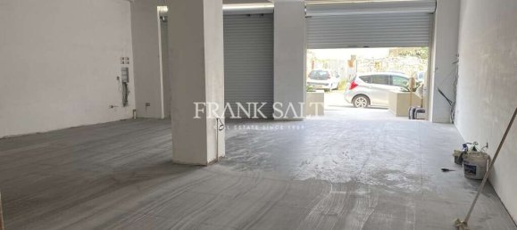 Laden in Mosta, Malta 108m², Nr. 12477 4