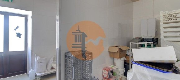 Здание 180м² в Вила Реал ди Санту Антониу, Португалия № 127586 31