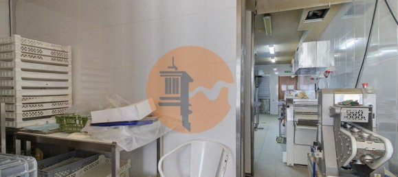 Здание 180м² в Вила Реал ди Санту Антониу, Португалия № 127586 32