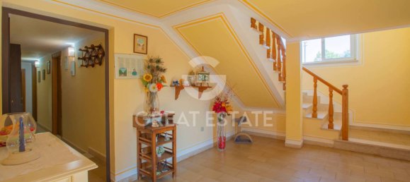 4 bedrooms Villa in Castiglione del Lago, Italy No. 353602 23