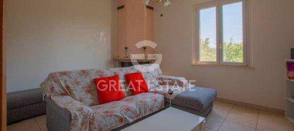 4 bedrooms Villa in Castiglione del Lago, Italy No. 353602 16