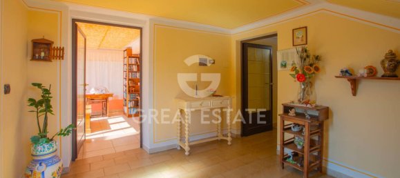4 bedrooms Villa in Castiglione del Lago, Italy No. 353602 24
