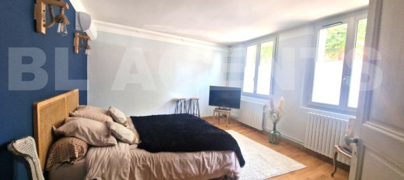 5 bedrooms House in Castelsarrasin, France No. 329300 4