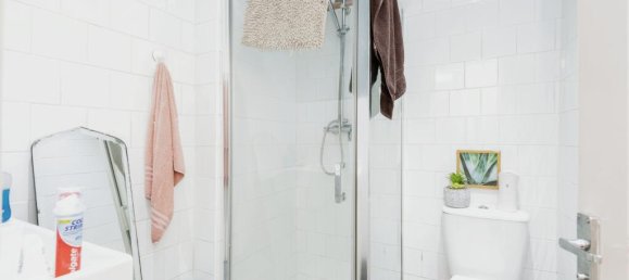 3 bedrooms House in Leyton, United Kingdom No. 11551 11