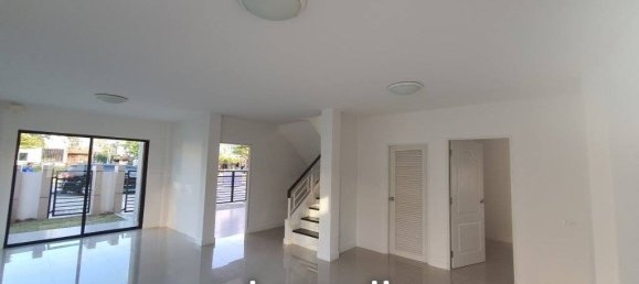 Кафе / ресторан с 3 спальнями в Паттайя, Таиланд № 15415 8