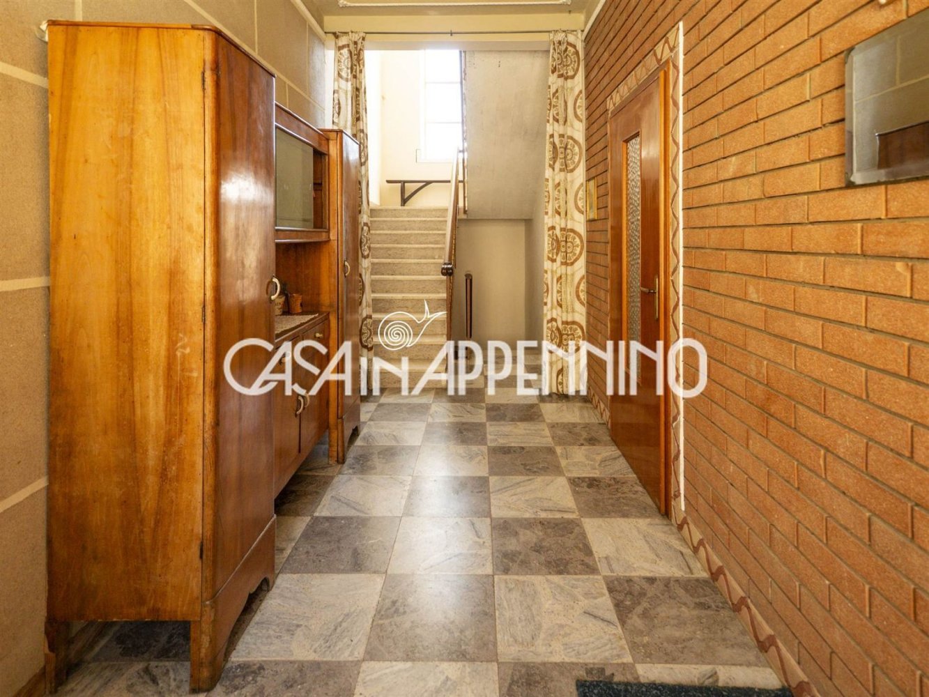 11 rooms House in Frassinoro, Italy No. 217073