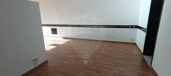 56m² Office in Faro, Portugal No. 233420 4