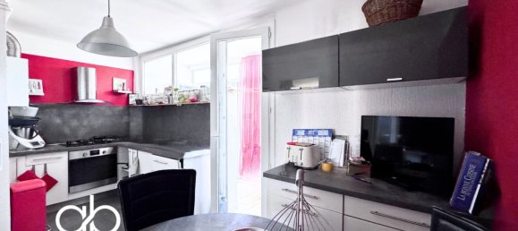 2 bedrooms Apartment in Montpellier, France No. 297545 3