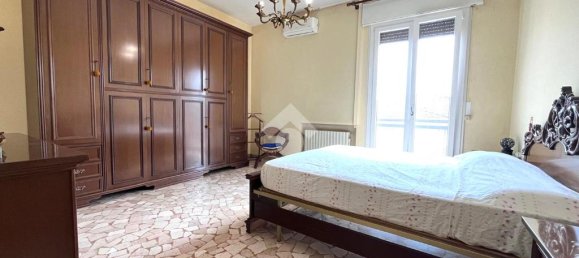 2 bedrooms Apartment in Malalbergo, Italy No. 329388 11