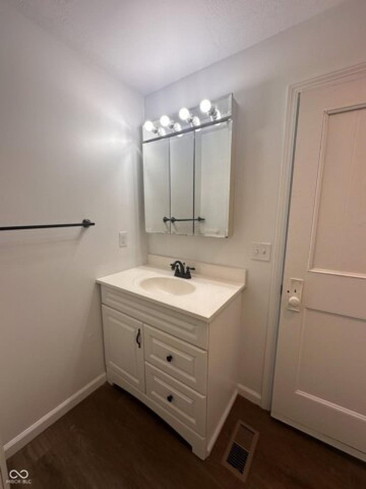 3 bedrooms House in Greensburg, USA No. 413158