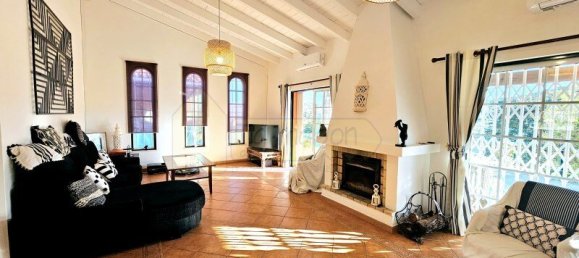 3 bedrooms House in Faro, Portugal No. 104188 28