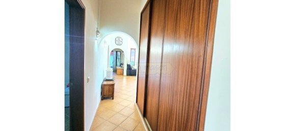 3 bedrooms House in Faro, Portugal No. 104188 16