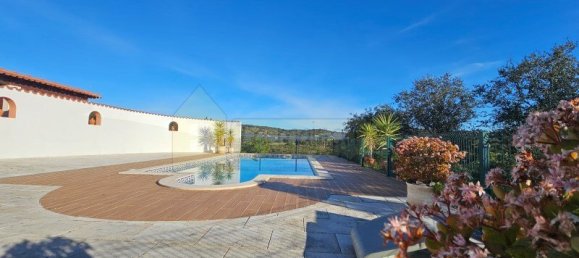 3 bedrooms House in Faro, Portugal No. 104188 2