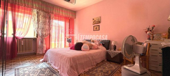 4 bedrooms House in Strambino, Italy No. 295617 17