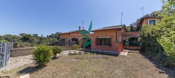 Casa de 4 habitaciónes en Bracciano, Italy No. 297152 30