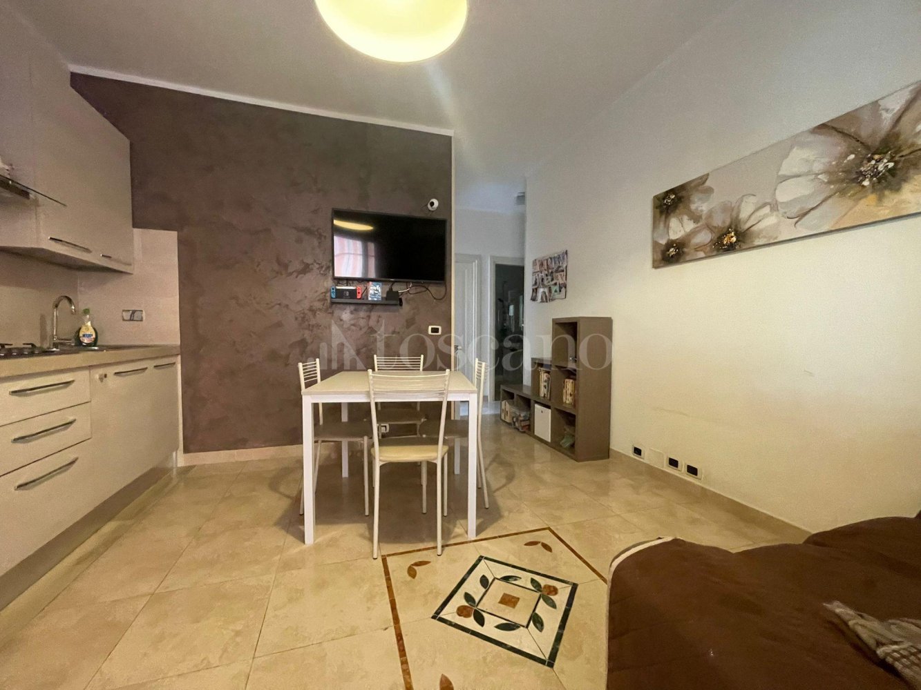 Casa de 3 habitaciónes en Rome, Italy No. 385637