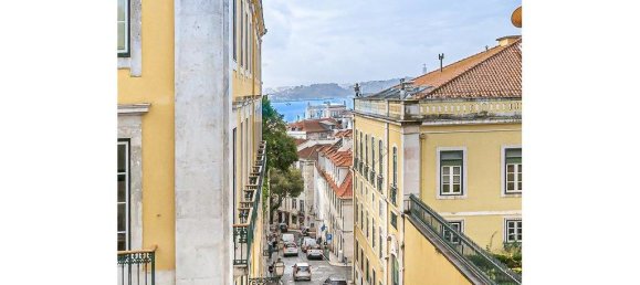 2 Schlafzimmer Wohnung in Lisbon, Portugal, Nr. 325768 8