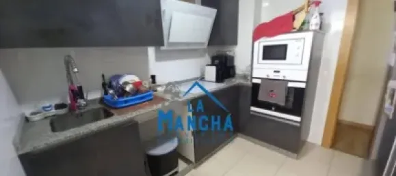Apartamento de 3 dormitorios en Albacete, Spain No. 184174 32