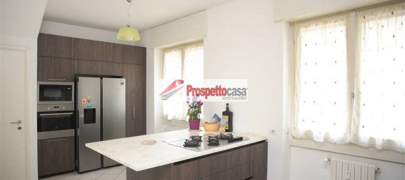 3 غرف نوم بانتهاوس في Milan, Italy رقم 246279 11