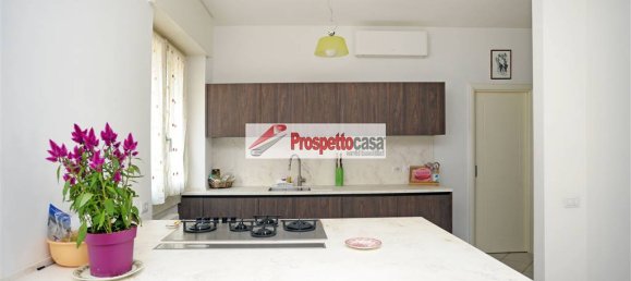 3 غرف نوم بانتهاوس في Milan, Italy رقم 246279 8