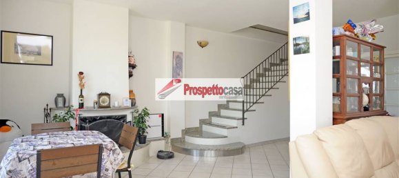 3 غرف نوم بانتهاوس في Milan, Italy رقم 246279 6