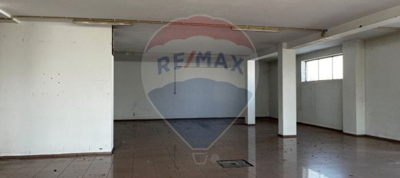 242m² Garage in Pacos de Ferreira, Portugal No. 59682 2