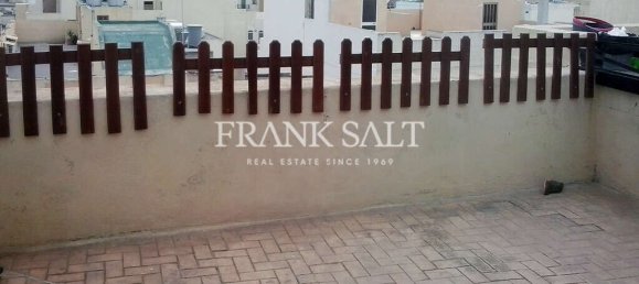 2 Schlafzimmer Penthouse in Swatar, Malta, Nr. 8277 3