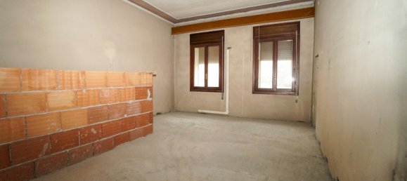 3 bedrooms Apartment in San Bonifacio, Italy No. 76995 3