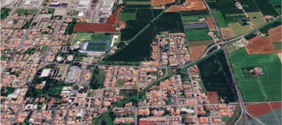 889m² Land in Castelfranco Emilia, Italy No. 306840 9