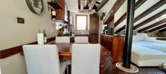 2 غرف نوم شقة في Trieste, Italy رقم 272709 3