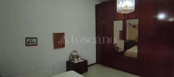 Дом с 9 комнатами в Кастильоне Мессер Раймондо, Италия № 162901 9