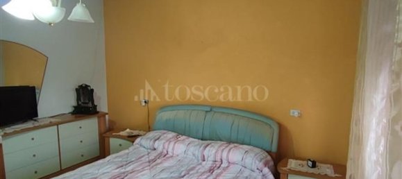 Дом с 9 комнатами в Кастильоне Мессер Раймондо, Италия № 162901 21