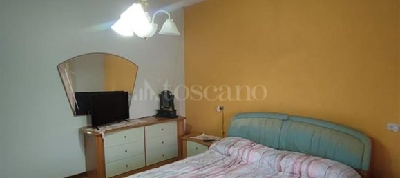 Дом с 9 комнатами в Кастильоне Мессер Раймондо, Италия № 162901 19